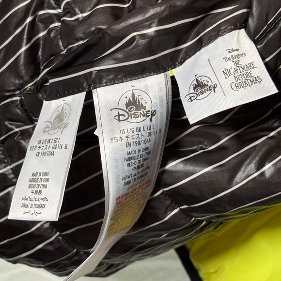 Nightmare Before Christmas Disney Jack Reversible Puffer Jacket – Unisex L - Picture 5 of 5